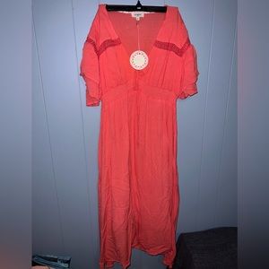 New with Tags Umgee hot pink midi dress